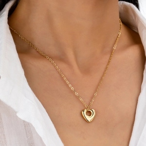 Collier Pendentif Cœur Évidé Alliage De Zinc Plaqué Or Poli Romantique Élégant Bijoux De Mode Cadeau Pour Femmes