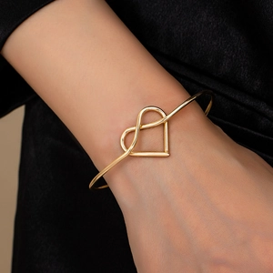 Simple Hollow Heart Open Bangle Gold Plated Iron Cuff Bracelet For Women Daily Wear Trendy Jewelry Gift