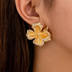 Elegant Flower Stud Earrings For Women Gold Plated Zinc Alloy Brushed Metal Textured Large Floral Jewelry Gift