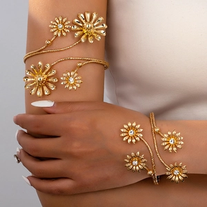 Alloy Daisy Flower Arm Cuff And Bracelet Rhinestone Adjustable Open Jewelry Gold Color Bohemian Style For Women