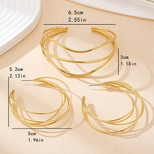 Minimalist gold geometric multilayer hollow earrings and bracelet set with size measurements