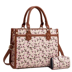 Grand sac cabas imprimé cerises avec pochette assortie, poignées en cuir marron et bandoulière
