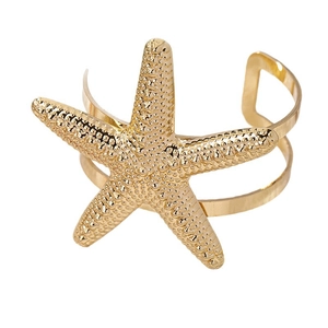 Bracciale rigido a stella marina dorata con design bohémien a doppio strato e stile aperto