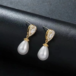 Elegant Waterdrop Artificial Pearl Dangle Earrings Copper Cubic Zirconia Classic Teardrop Jewelry For Women