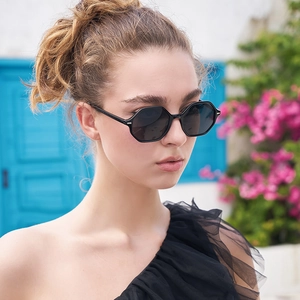 Geometric Octagonal Sunglasses PC Frame UV400 Protection Retro Fashion Shade Glasses Outdoor Travel Women Men