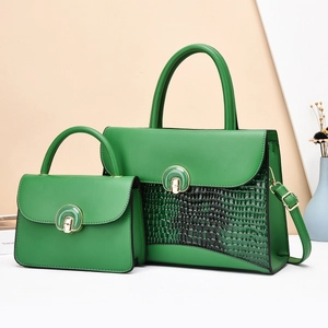 Green crocodile embossed two-piece handbag set with horseshoe metal buckle detail