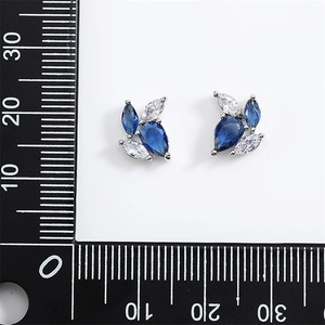 Detailed scale measurement of blue leaf zircon stud earrings showing 15mm size