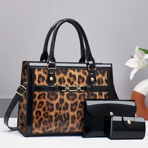 Ensemble de 3 sacs à main à motif léopard et cuir verni brillant avec cabas, pochette et étui
