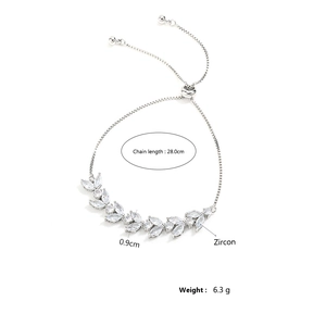 Adjustable silver chain bracelet with zircon leaf motifs and detailed size specifications
