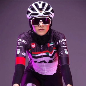 Front view of professional polarized sports sunglasses with large purple windproof lenses