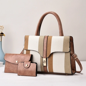 Ensemble de trois sacs pour femmes avec patchwork toile cuir et fermoir doré
