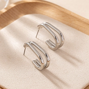 Minimalist silver double-layered U-shape geometric earrings with a high-polished finish