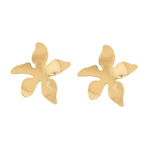 Elegant gold flower stud earrings with a textured five-petal design on a white background