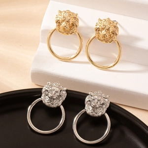 Lion head hoop earrings in gold and silver finish with vintage embossed design