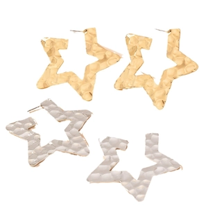 Hammered texture star-shaped hoop earrings in gold and silver finish set for women