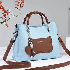 Women Handbag Lychee Texture PU Leather Contrast Color Large Capacity Daily Travel Retro Fashion Heart Key Charm Crossbody