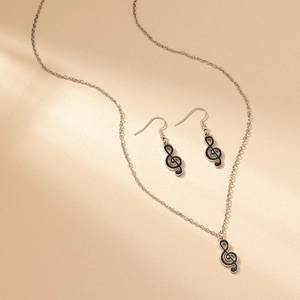 Elegantes Musik-Schmuckset mit silberner Violinschlüssel-Halskette und Ohrhängern