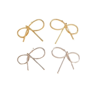Boucles d'oreilles nœud minimalistes en or et argent, design élégant pour femmes