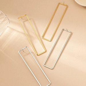 Boucles d'oreilles minimalistes rectangulaires évidées en finitions or poli et argent