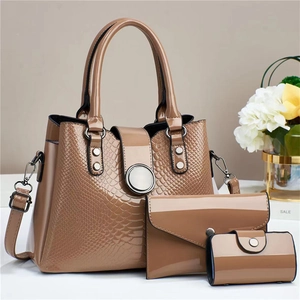 Three-piece set of crocodile pattern tote bags in dark khaki shiny patent leather