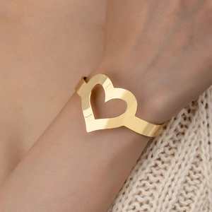 Bracelet Jonc Ouvert Coeur Évidé Plqué Or Fer Bracelet Manchette Mode Simple Élégant Bijoux Pour Femmes