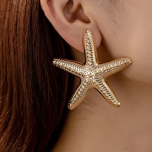 Golden Starfish Stud Earrings Alloy Textured Large Beach Vacation Ocean Style Fashion Jewelry For Women
