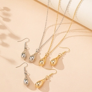 Water drop pendant jewelry set with necklaces and earrings in gold and silver finish