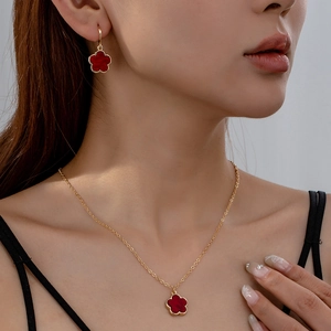 Elegant Red Flower Necklace Earring Jewelry Set Zinc Alloy Gold Plated For Women Vintage Style Accessory
