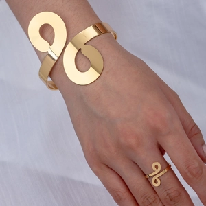 Minimalist Geometric Gold Plated Alloy Jewelry Bracelet And Ring Abstract Spiral Open Adjustable For Women Elegant
