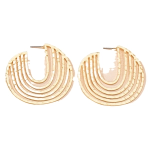 Elegant gold hollow layered circular stud earrings with minimalist wavy texture design