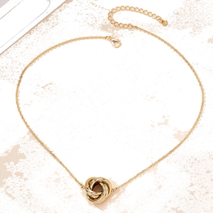 Elegant gold twist knot pendant necklace with adjustable chain for daily styling
