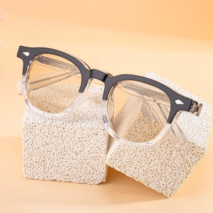 Retro square color-changing sunglasses with black gradient frame and silver rivets