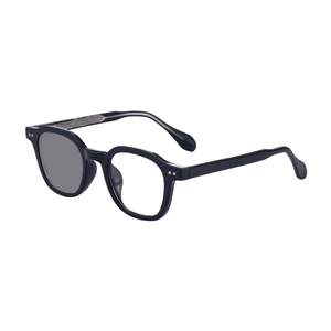 Lunettes de soleil photochromiques à monture polygonale noire avec doubles rivets