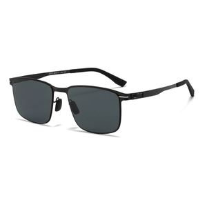 Lunettes de soleil polarisées carrées pour hommes en métal noir mat avec verres nylon