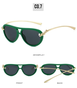 Vue sous trois angles de lunettes aviateur vertes avec nœud doré et verres gris