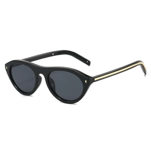 Cat Eye Sunglasses For Women Vintage UV400 Protection Retro Fashion Rivet Designer Style PC Metal Frame Eyewear