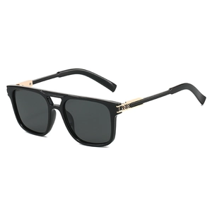 Lunettes de soleil aviateur carrées modernes à double pont avec monture noire et or