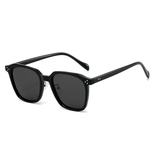 Classic TR90 polarized sunglasses with thick black frames and silver triple-stud rivets