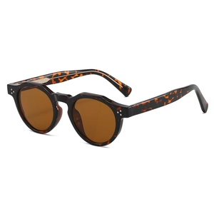 Classic retro round tortoiseshell sunglasses with brown lenses and silver stud details