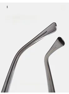 Détail des branches incurvées ergonomiques de ces lunettes de soleil de luxe