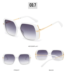 Vue en trois angles de lunettes de soleil carrées blanches avec verres dégradés violets