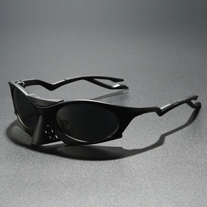 Lunettes de cyclisme tactiques noir mat avec protège-nez et verres polarisés sombres