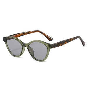 Lunettes de soleil œil-de-chat avec monture vert olive et branches écaille de tortue