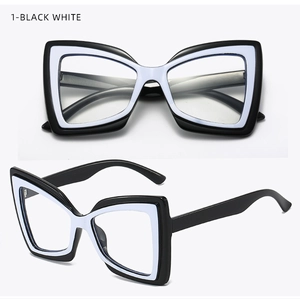 Detailansicht der zweifarbigen schwarz-weißen Schmetterlingsbrille im Cat-Eye-Design