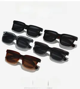 Collection de lunettes de soleil polarisées carrées en noir, ambre et tons transparents
