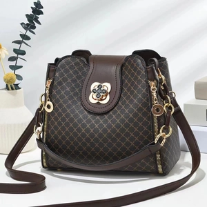Women PU Leather Handbag Monogram Quilted Shoulder Crossbody Bag With Clover Flower Lock Buckle Retro Elegant Commute