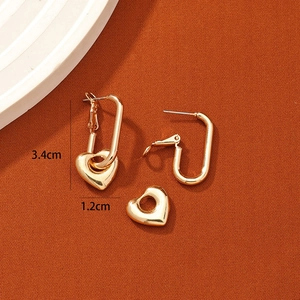 Elegant gold geometric heart drop earrings with dimensions of 3.4cm and 1.2cm