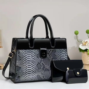 Ensemble 3 pièces de sacs à main noir et serpent chic avec finition brillante et or