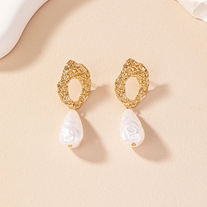 Elegant gold baroque irregular pearl earrings with vintage lava texture metal