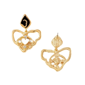 Boucles d'oreilles cœur vintage en or avec émail noir et zircons brillants